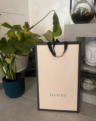 Busta Gucci originale