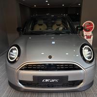 MINI Cooper C 5 porte 1.5 156 cv Auto Favoured KmZ