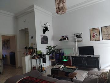 Appartamento a CL in via Rosmini 5