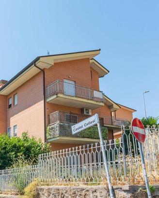 Appartamento di 100 m² con 4 locali a Roma