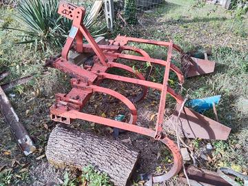 Erpice per trattore con cancello di ferro