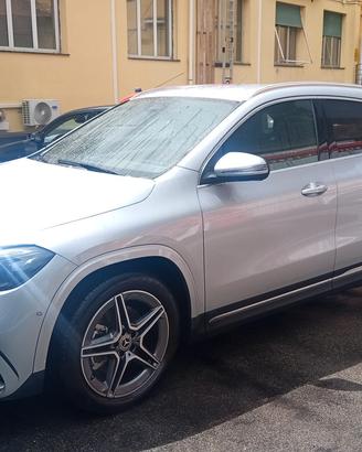 Mercedes GLA 200d