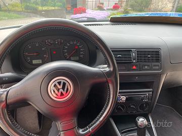 Volkswagen Golf 4