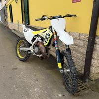 Husqvarna tc 125 2018 leggere descrizione