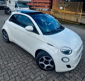 500 elettrica in perfetto stato
