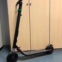 Monopattino elettrico Ninebot Segway ES1