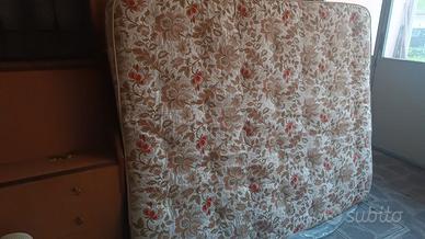 Materasso a molle matrimoniale 