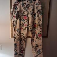 pantaloni