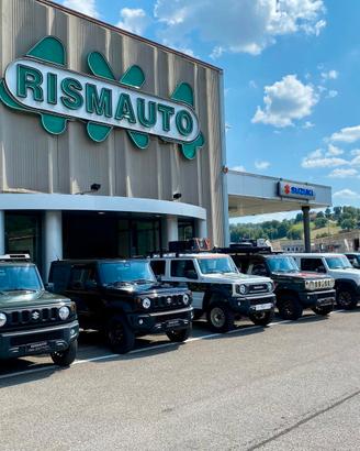 Suzuki Jimny vari modelli e colori usati e nuovi