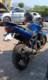 Kawasaki zr7 2003