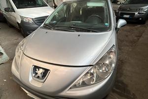 Peugeot 207 Plus benz gpl 2013- 102 mila km