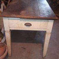 tavolo a libro da restaurare