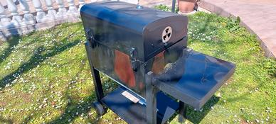 Barbecue  2 piani a carbonella