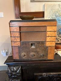 vintage majestic model 15