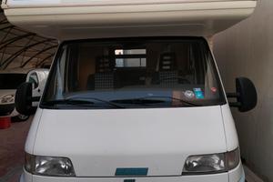 Camper Riviera 6 posti