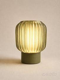 Lampada da tavolo