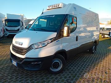 Iveco DAILY 35S14 ISOTERMICO 8.000km