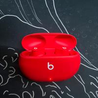 Beats studio buds (red)