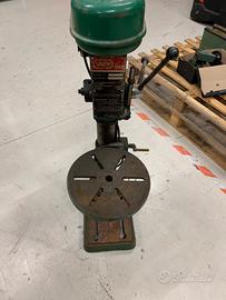 Trapano a colonna da banco