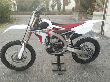 Plastiche originali YAMAHA  Yzf yz-f  250/450