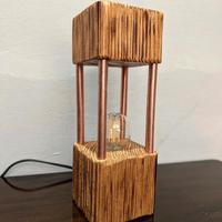 Lampada in rame e pino