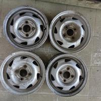 CERCHI FORD FIESTA 13X4.5 POLLICI ET 37 2002