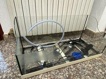 Tartarughiera con vari accessori