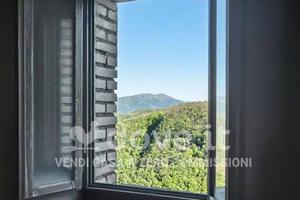 Appartamento di 94 m² con 4 locali a Campello sul 