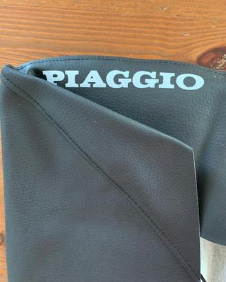 Copertura sella Piaggio nera
