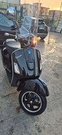 Vespa gts 300