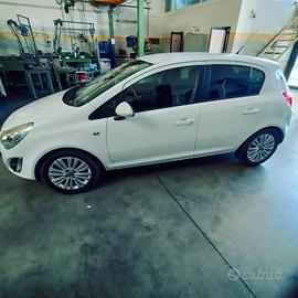 Opel corsa gpl 2011