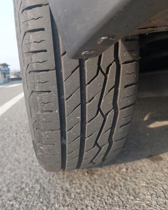 GOMME AUTO ESTIVE