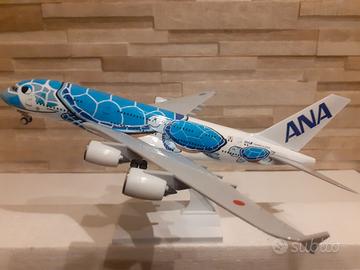 Aereo Airbus A 380 scala 1/200