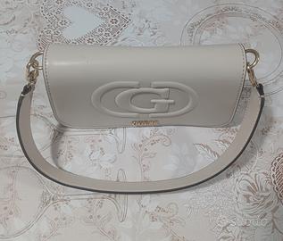 Borsa Guess nuova mai usata 