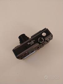 *Y2K digital camera* Canon Powershot S70 7.1 mpx