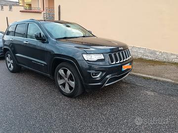 jeep grand Cherokee fuoristrada