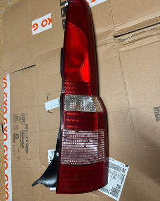 Faro fanale posteriore Fiat PANDA