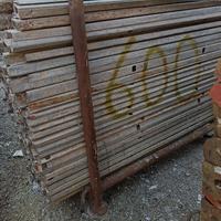 attrezzatura per carpenteria 