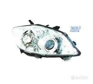 FANALE DESTRO TOYOTA AURIS 10-13 CON FONDO CROMATO