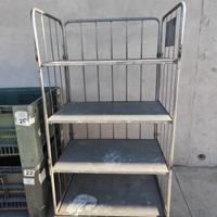 scaffalatura zincata su Ruote 
