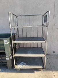 scaffalatura zincata su Ruote 