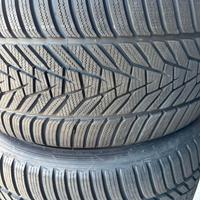 2 GOMME 285/35 R20 104W + 2 GOMME 2245/40 R20 99W
