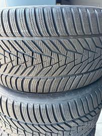 2 GOMME 285/35 R20 104W + 2 GOMME 2245/40 R20 99W