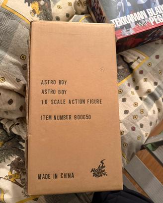 Astro ⚡️ Boy-Hot Toys-