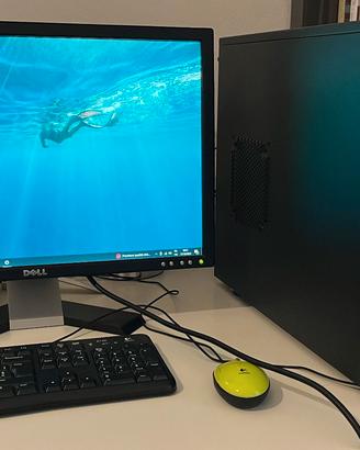 workstation + monitor + stampante A4/A3 + casse