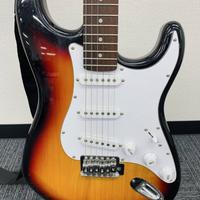 chitarra BACCHUS BST-1 Stratocaster dal Giappone