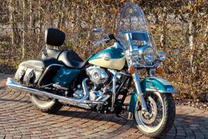 Harley-davidson Touring Road King FLHRC