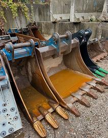 Benna e attacchi rapidi VTN Escavatori 135/210 Q