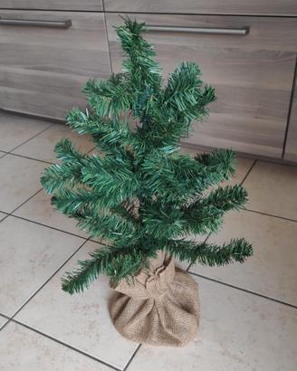 Albero di Natale con Palline, Luci e Base in juta