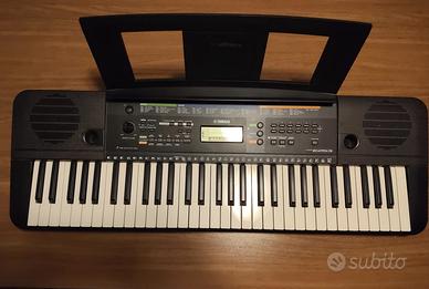 Tastiera Digitale Yamaha PSR-E253 (61 tasti) - Con